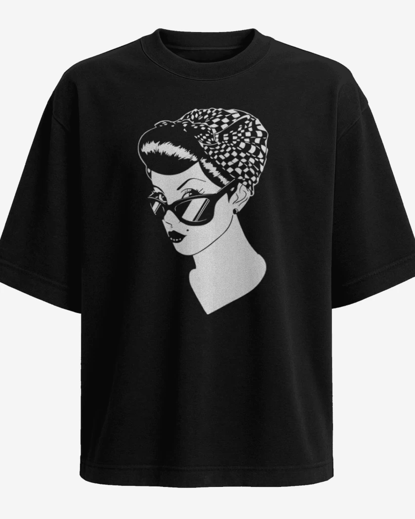Polera Oversize Negro de Pin Up