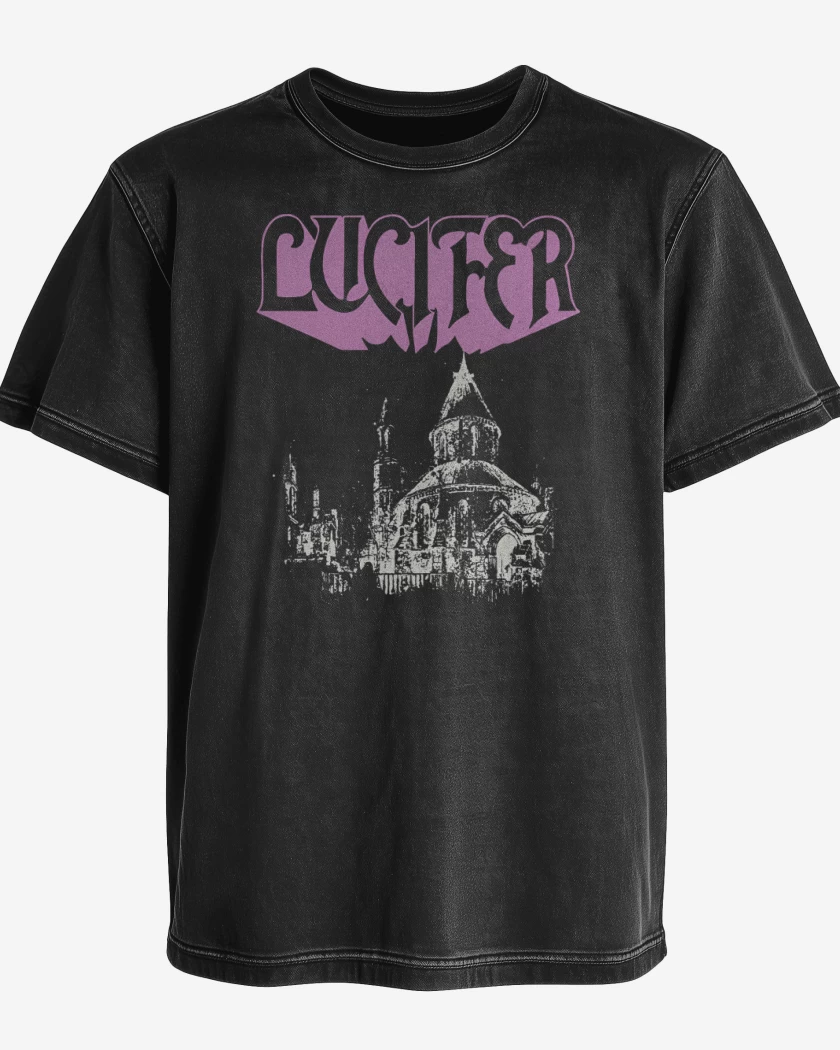 Polera desgastada Lucifer Church
