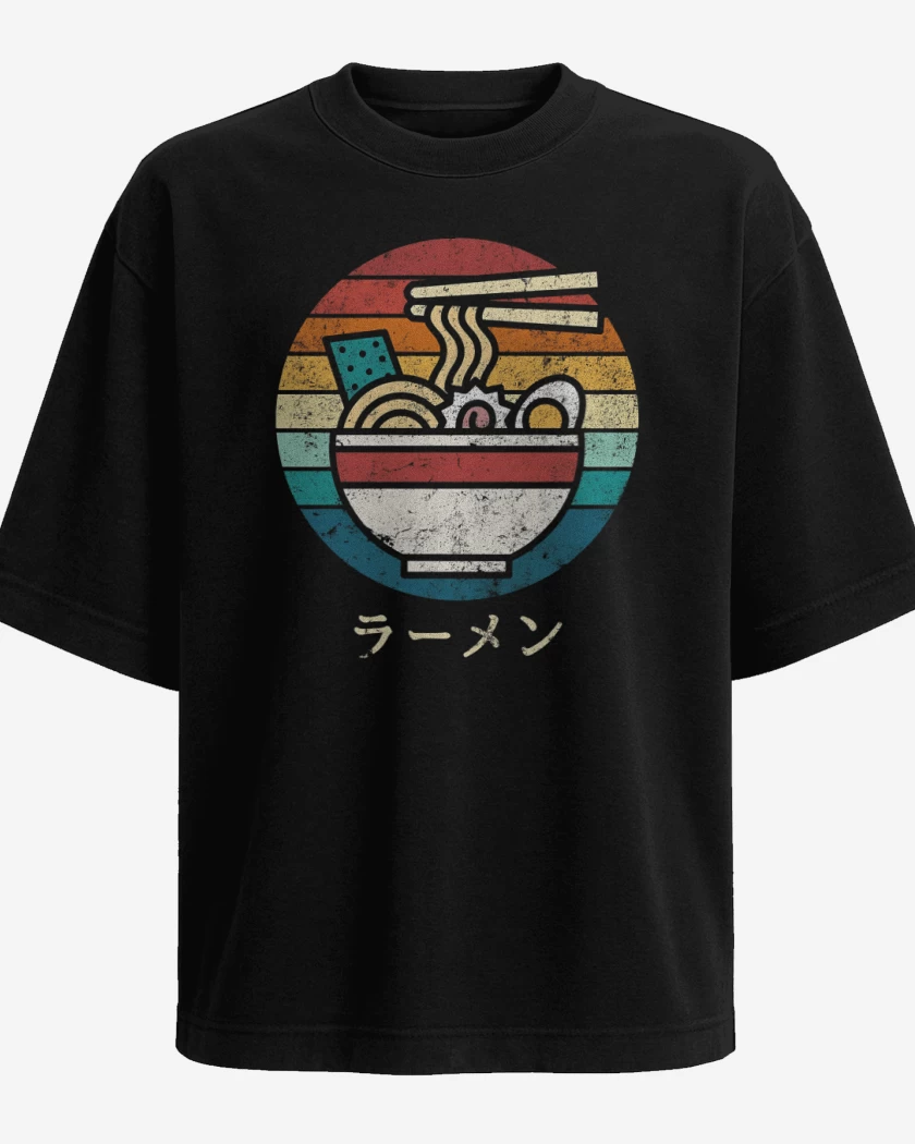Polera Oversize Negro de Retro Ramen