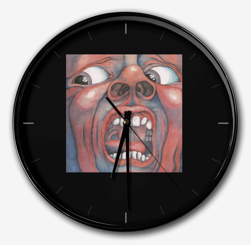 Reloj In The Court of the Crimson King