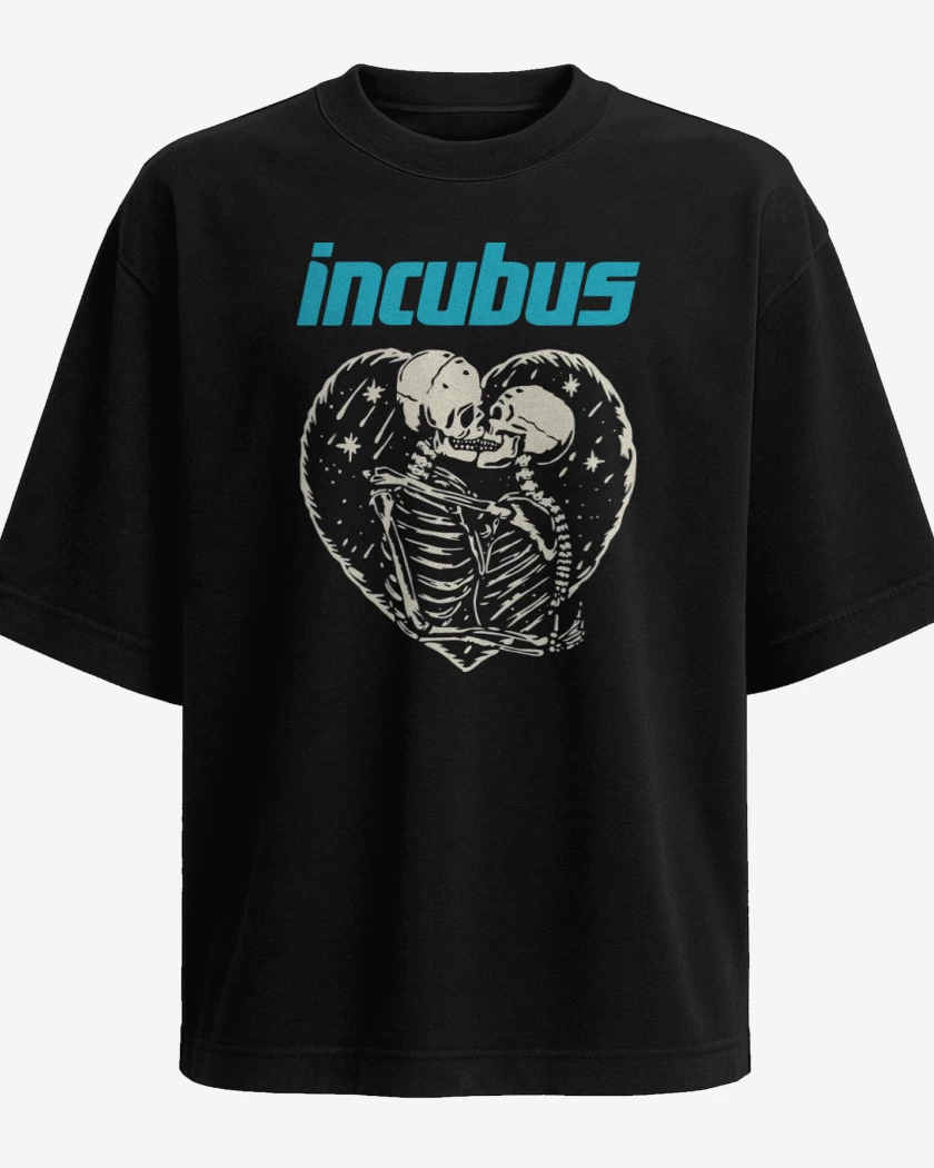 Polera Oversize Negro de Incubus Calaveras
