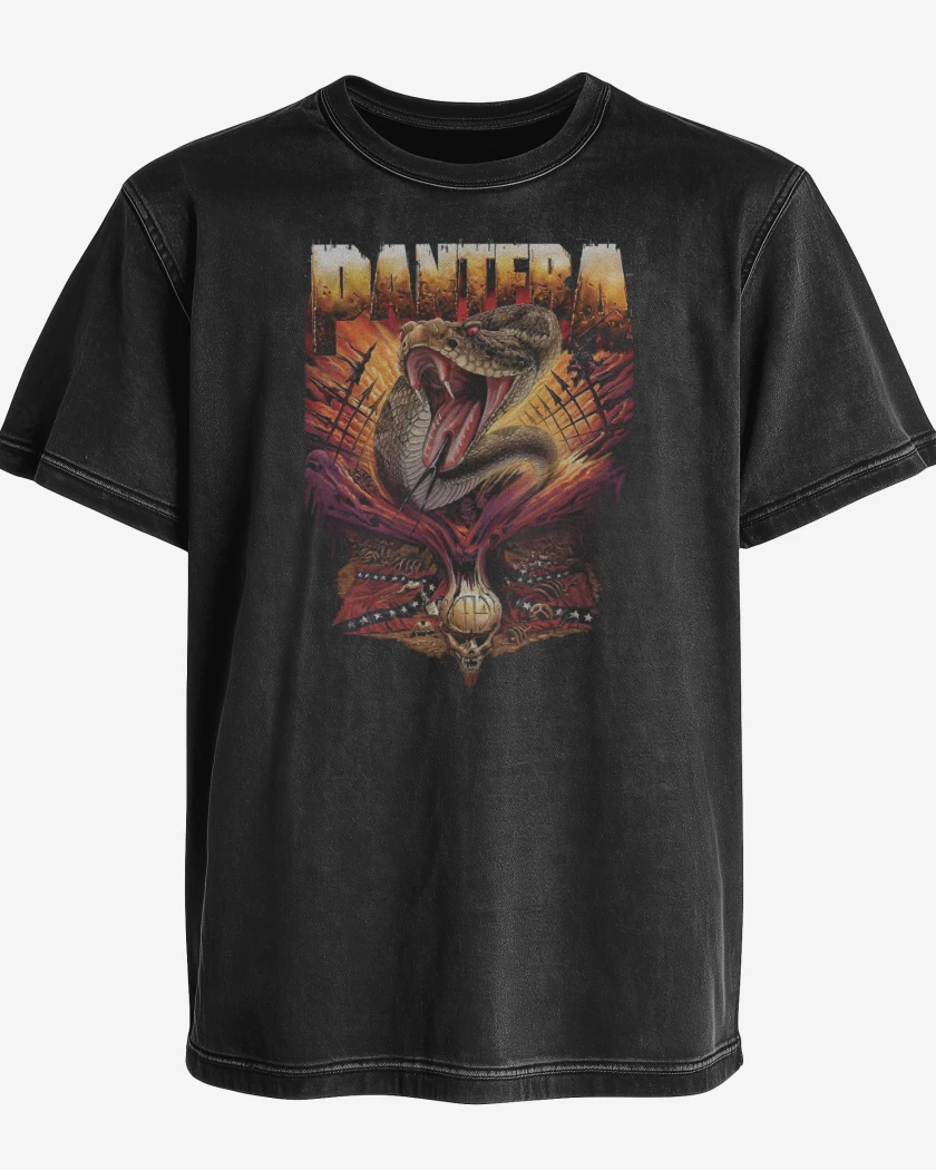 Polera desgastada Pantera Serpiente Sureña