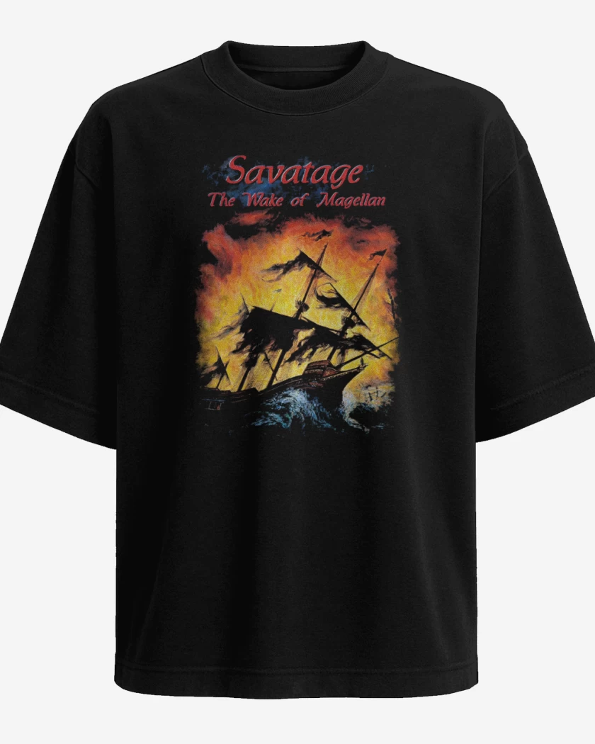 Polera Oversize Negro de Savatage The Wake of Magellan