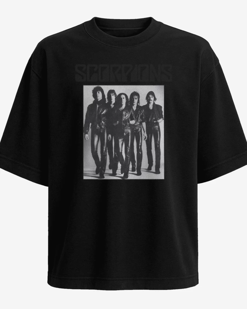 Polera Oversize Negro de Scorpions Band