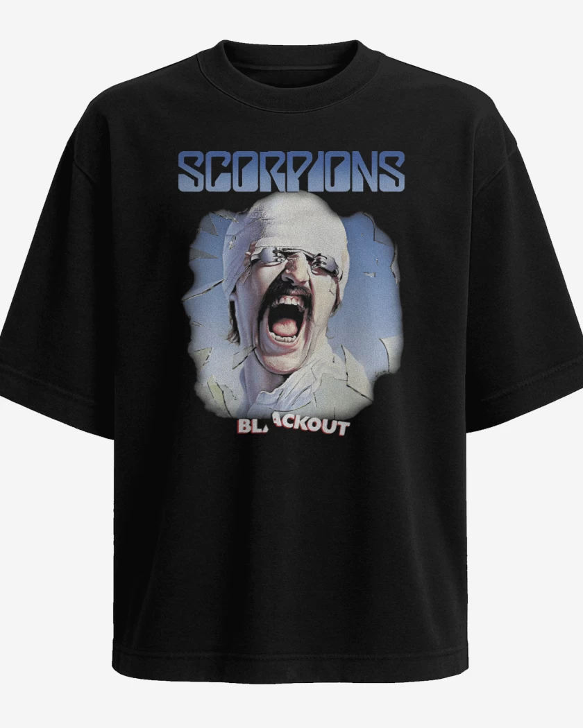 Polera Oversize Negro de Scorpions Blackout