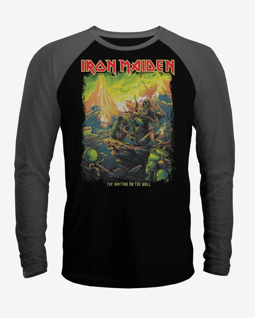 Polera Raglan Iron Maiden The Writing on the Wall
