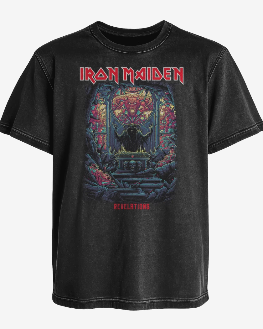 Polera desgastada Iron Maiden Revelations