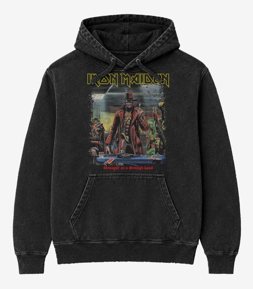 Poleron Canguro Acid Wash Negro de Iron Maiden Stranger in a Strange Land