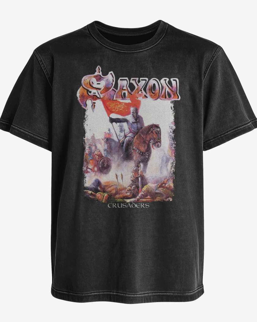 Polera desgastada Negro de Saxon Crusaders