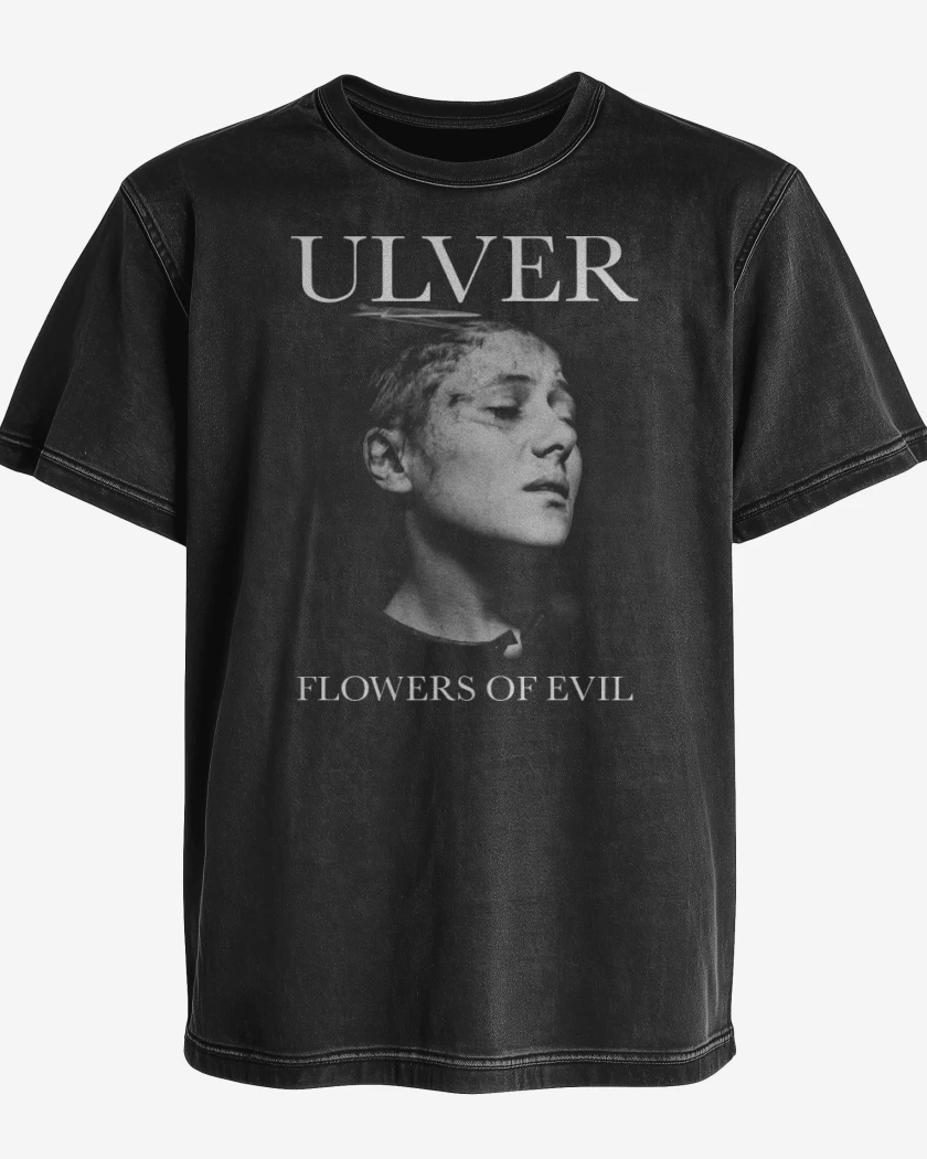 Polera desgastada Ulver Flowers of Evil