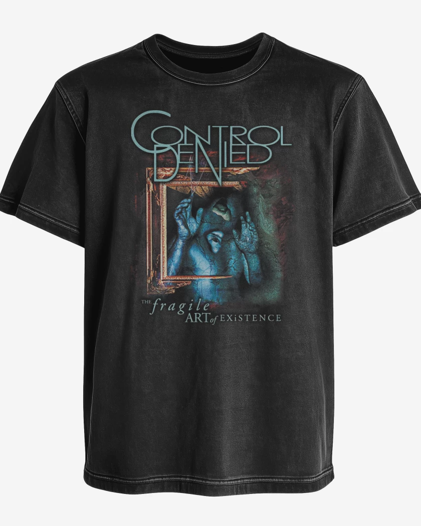 Polera desgastada Control Denied The Fragile