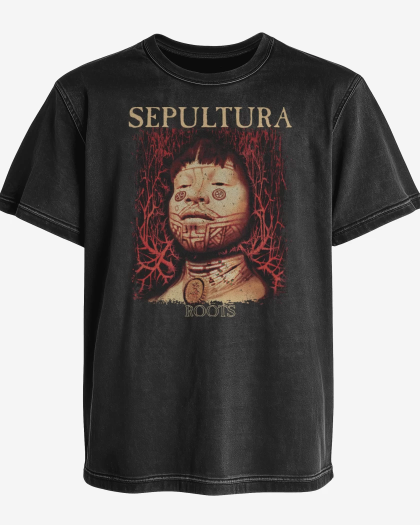 Polera desgastada Negro de Sepultura Roots
