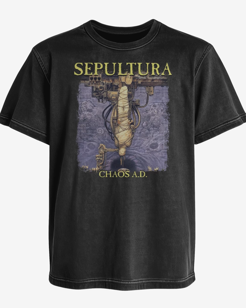 Polera desgastada Sepultura Chaos AD