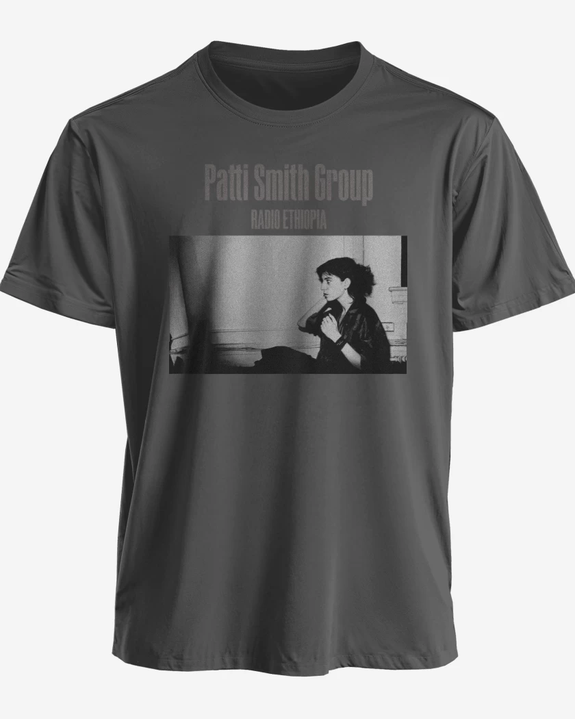 Polera Patti Smith Radio Ethiopia