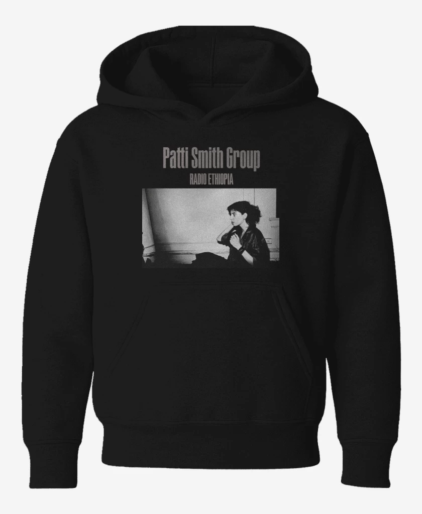 Poleron de niño Negro de Patti Smith Radio Ethiopia