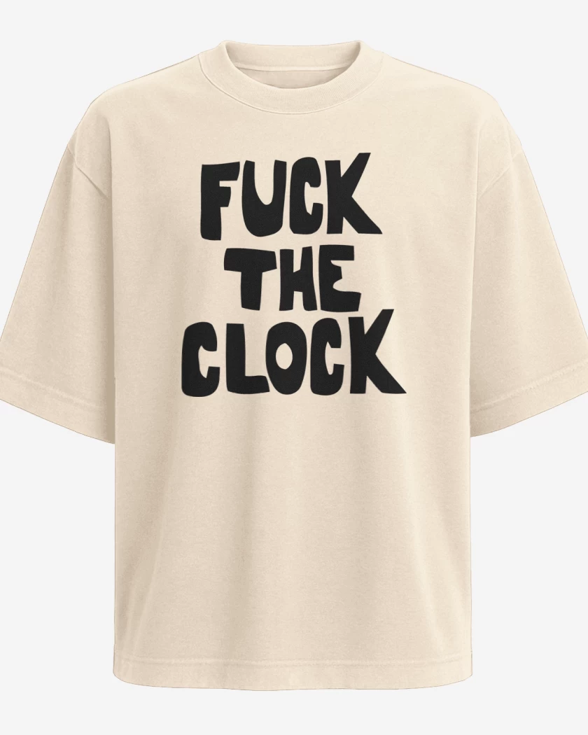 Polera Oversize Beige de Patti Smith Fuck the Clock