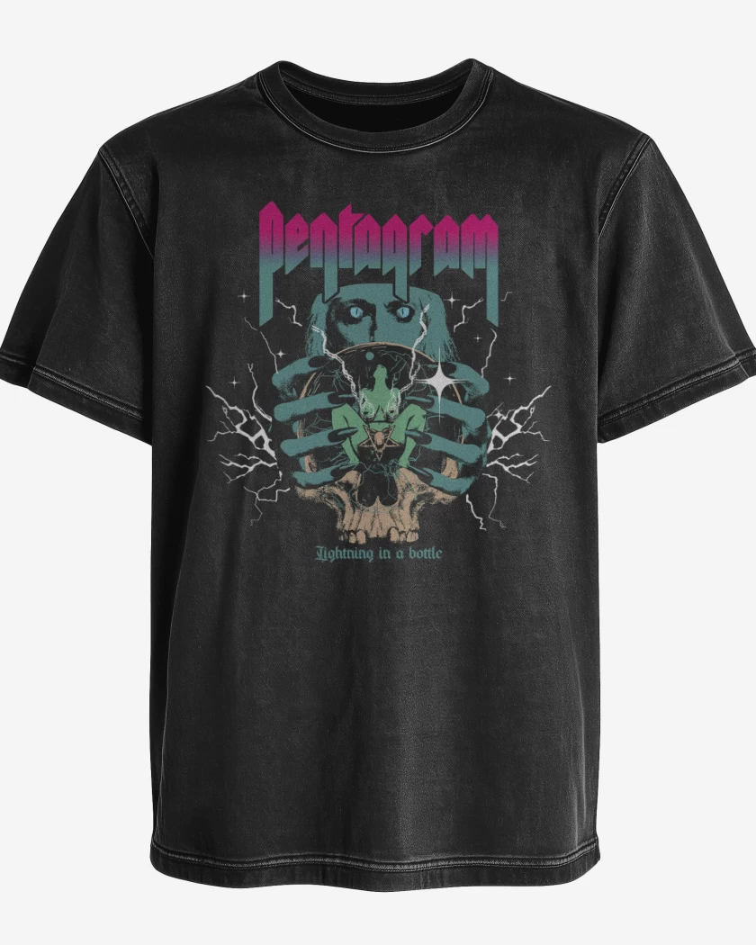 Polera desgastada Negro de Pentagram Lightning in a Bottle