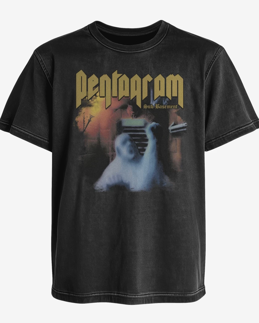 Polera desgastada Negro de Pentagram Sub Basement