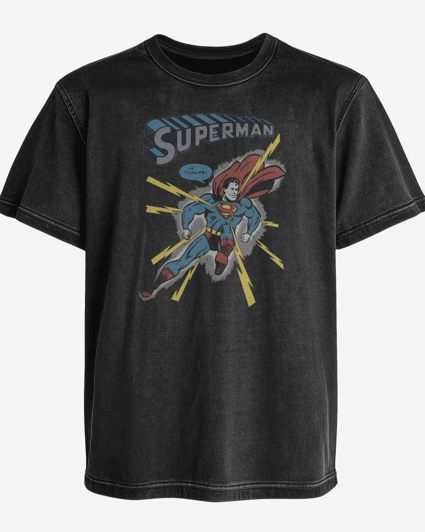 Polera desgastada Negro de Superman Comic