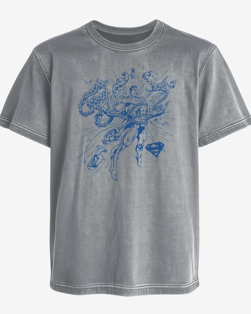 Polera desgastada Superman Rompiendo Cadenas