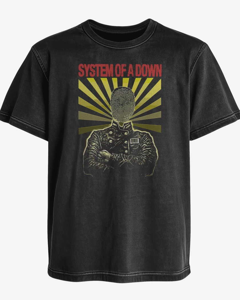 Polera desgastada System of a Down Dactilar