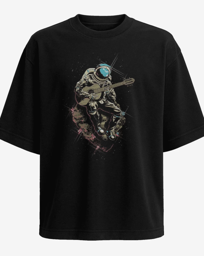 Polera Oversize Negro de Espacio Guitarra