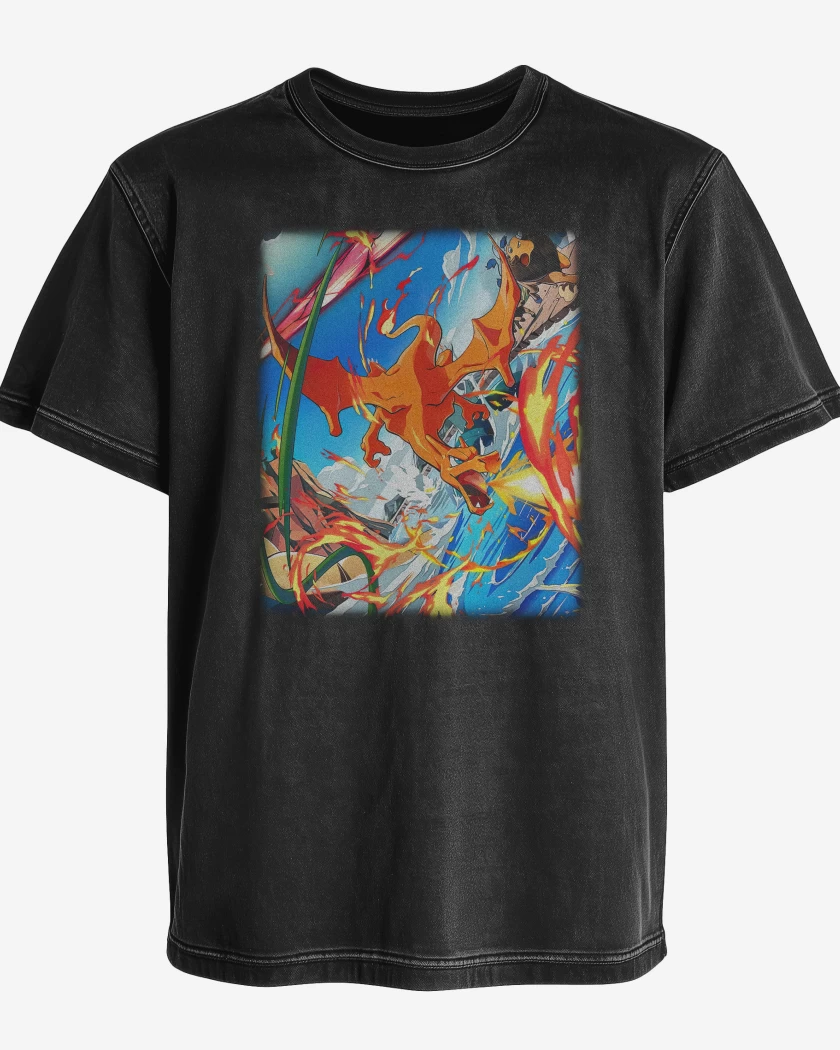 Polera desgastada Charizard TCG Pocket