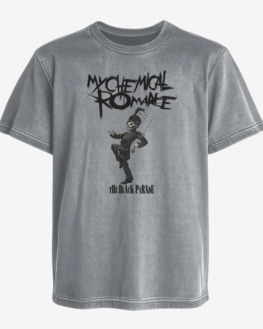 Polera desgastada MCR The Black Parade