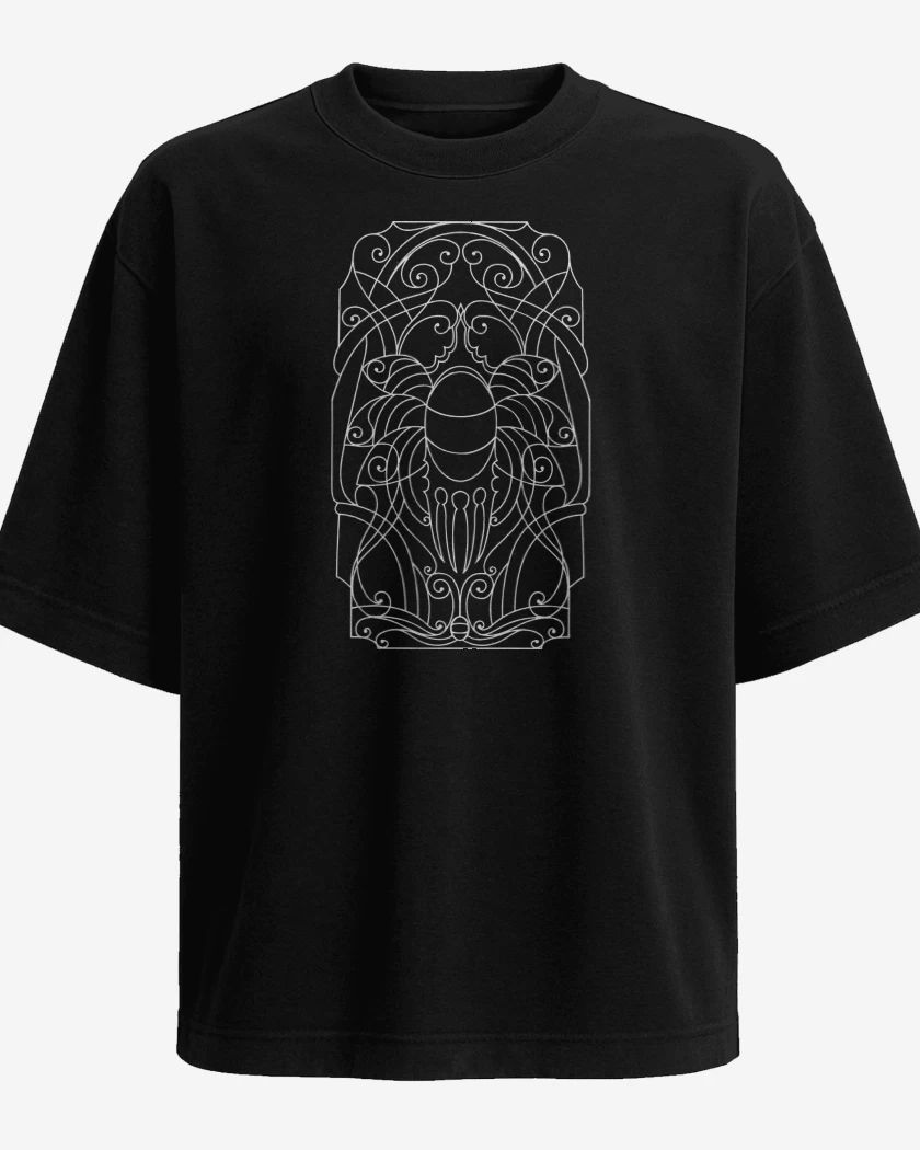 Polera Oversize Hollow Knight Polilla