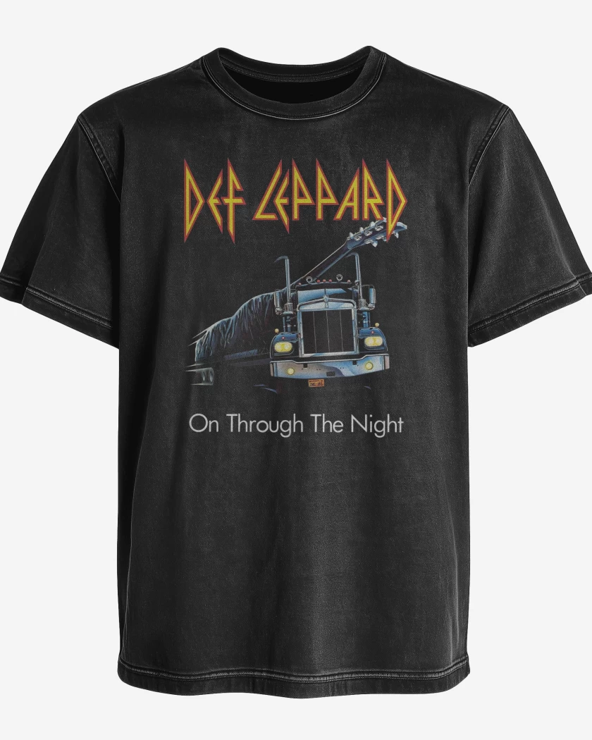 Polera desgastada Def Leppard On Through The Night