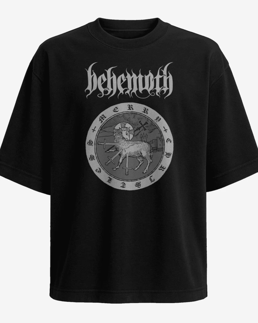 Polera Oversize Behemoth Merry Christless