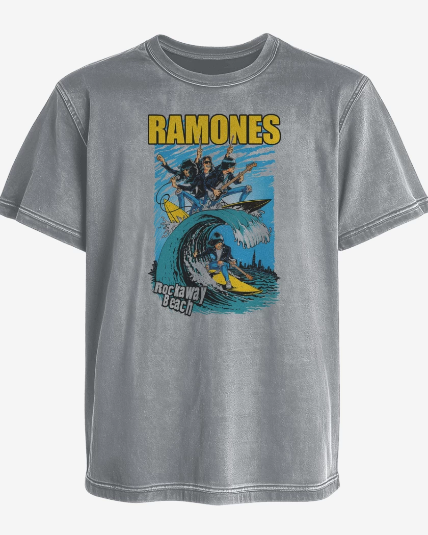Polera desgastada Ramones Rockaway Beach