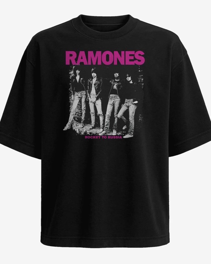 Polera Oversize Ramones Rocket to Russia 