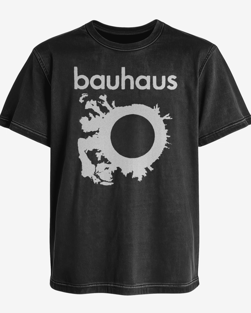 Polera desgastada Negro de Bauhaus Logo B