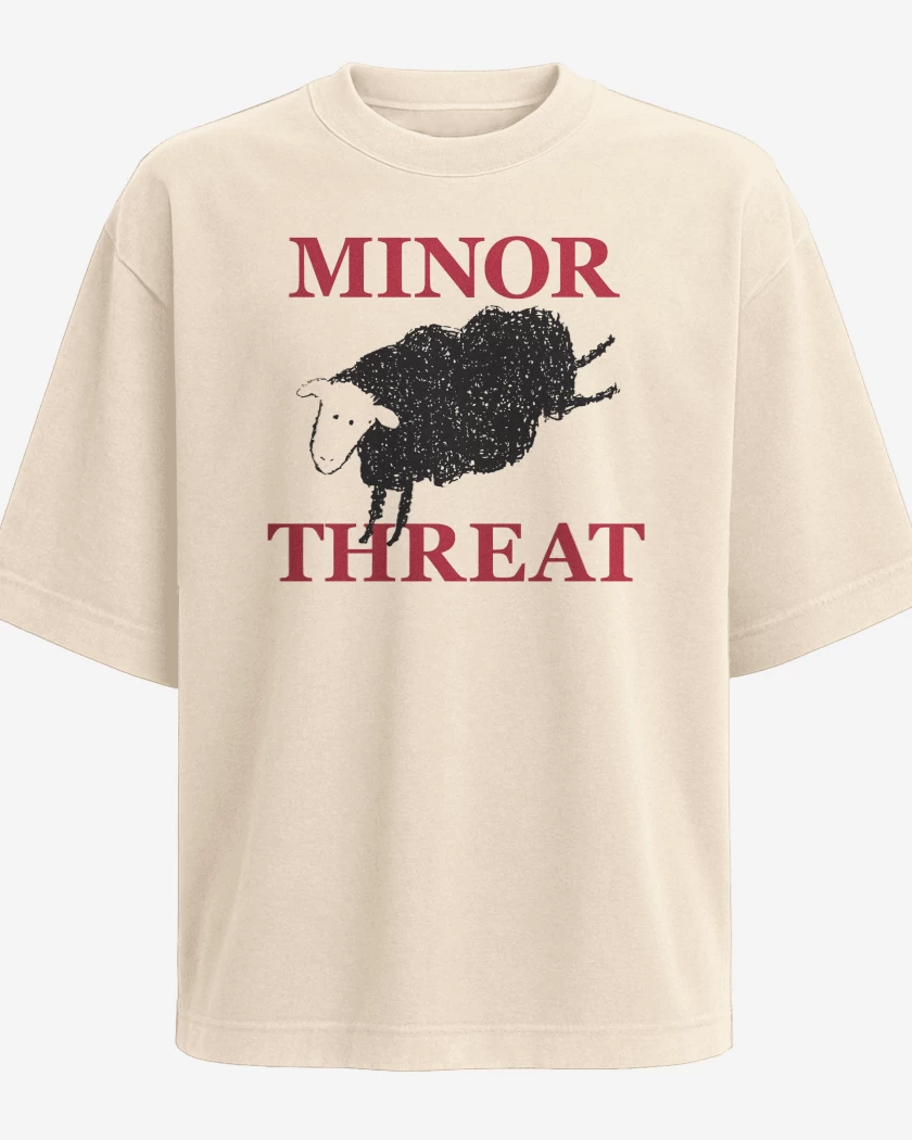 Polera Oversize Beige de Minor Threat Oveja