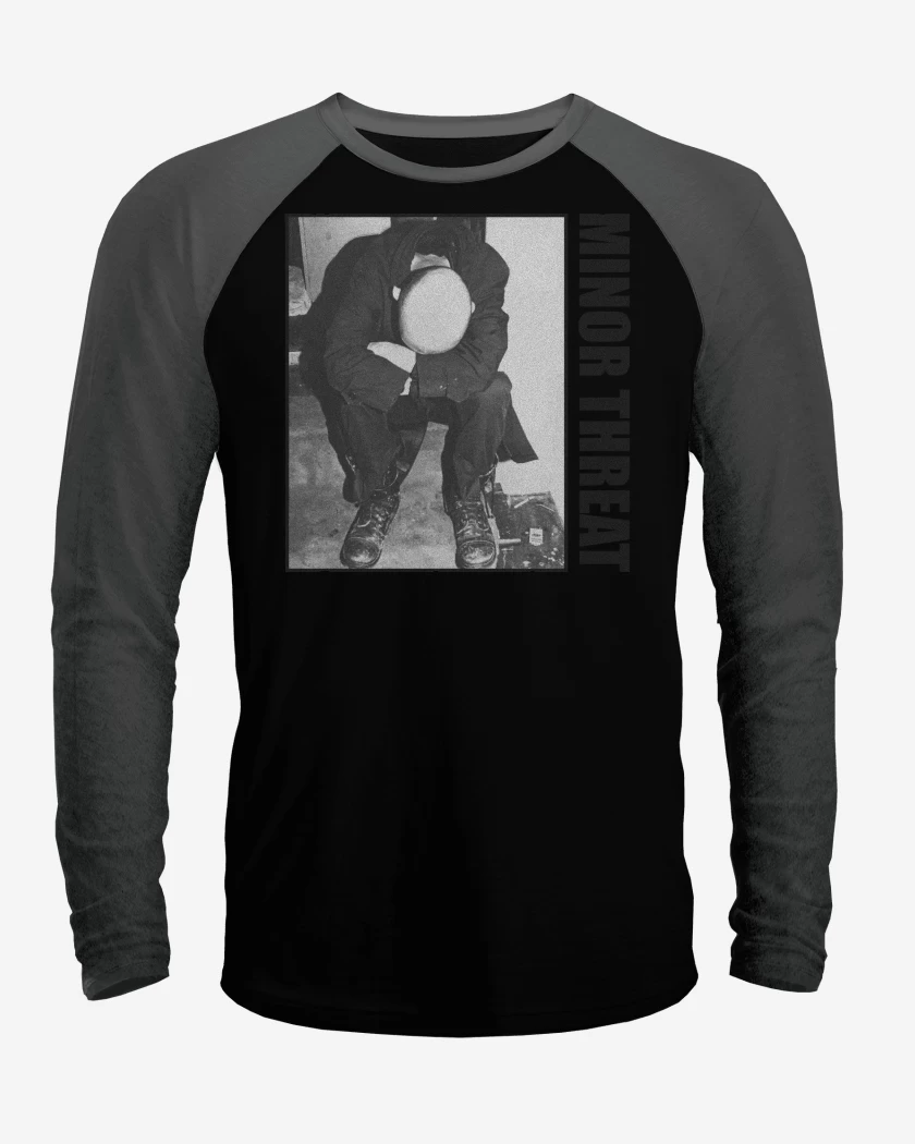 Polera Raglan Negro / Negro Heather de Minor Threat Minor Threat
