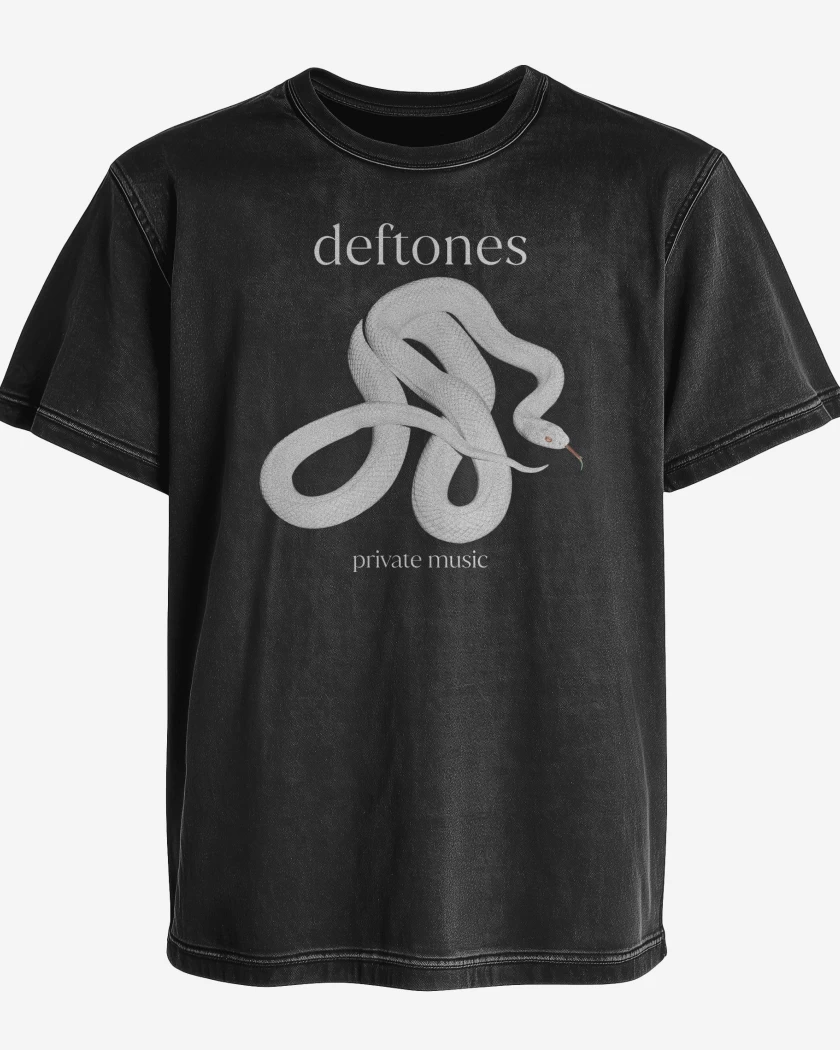 Polera desgastada Deftones Private Music N