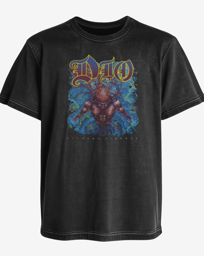 Polera desgastada Dio Strange Highways