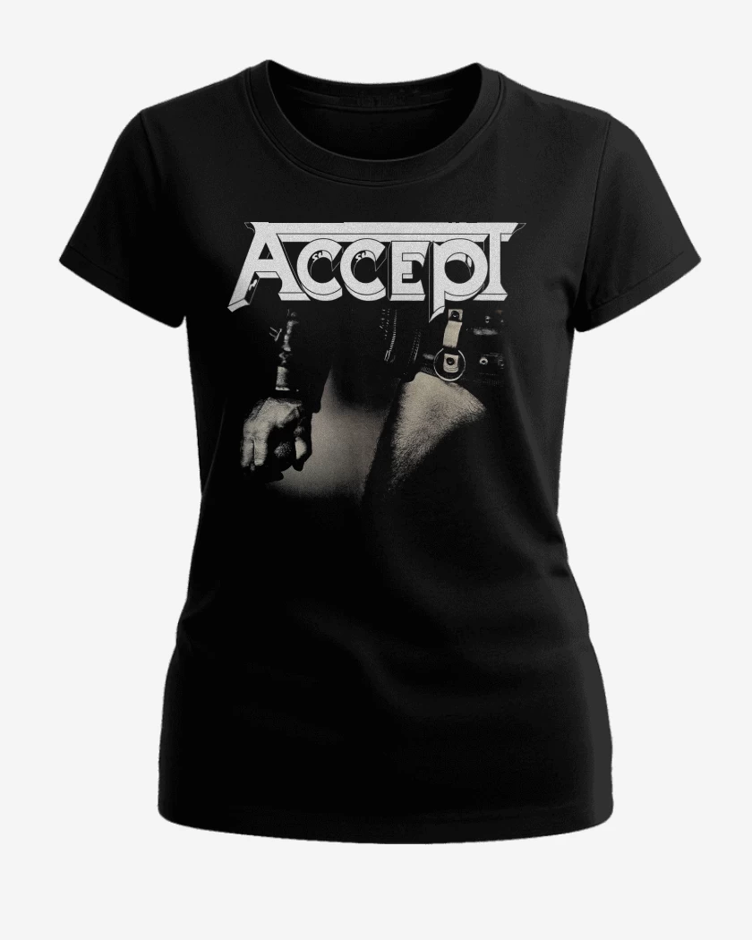 Polera de Mujer Negro de Accept Balls to the Wall