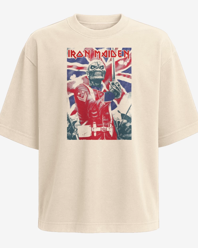 Polera Oversize Beige de Iron Maiden EDDIE Soldier