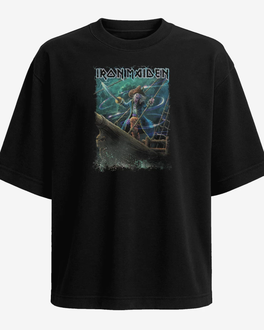 Polera Oversize Negro de Iron Maiden Rime of the Ancient Mariner