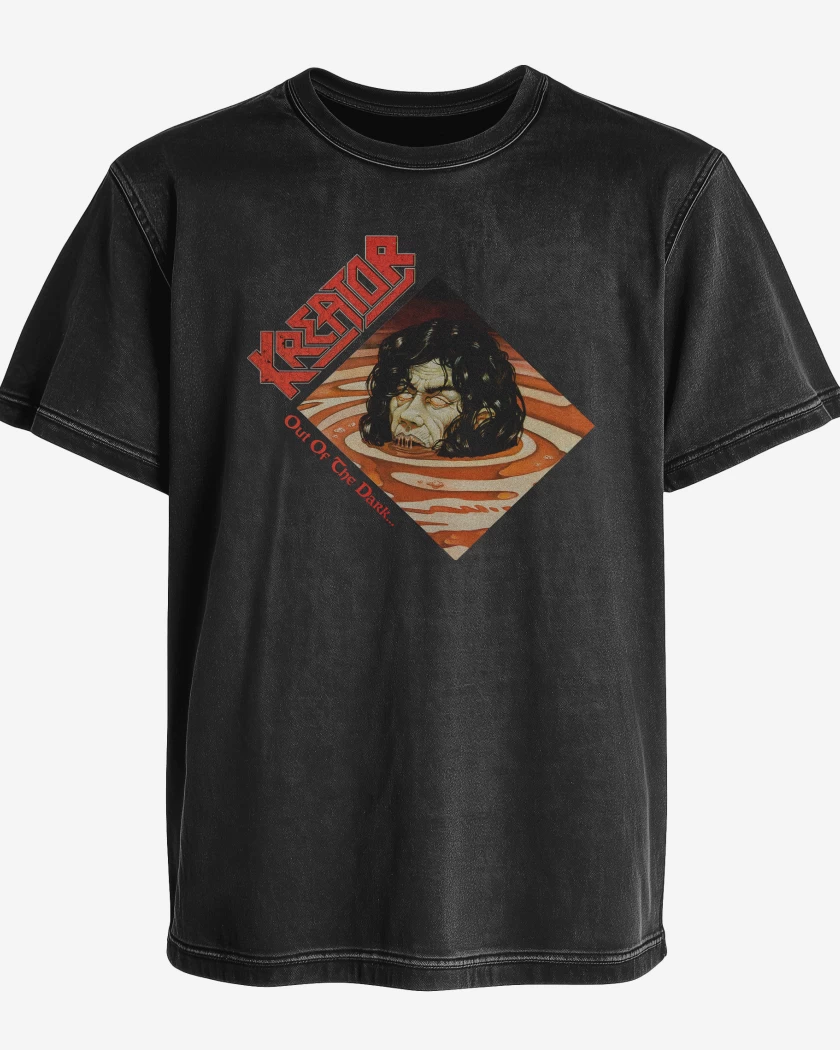 Polera desgastada Kreator Out Of the Dark