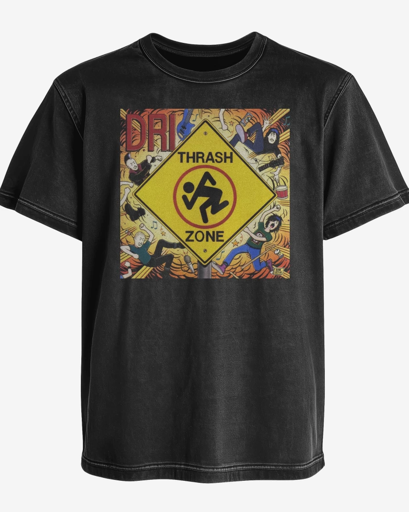 Polera desgastada D.R.I. Thrash Zone