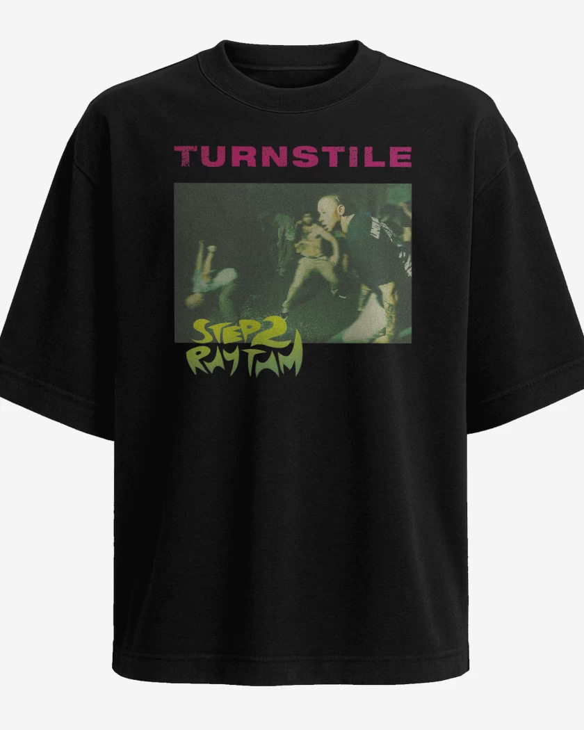 Polera Oversize Negro de Turnstile Step 2 Rhythm 