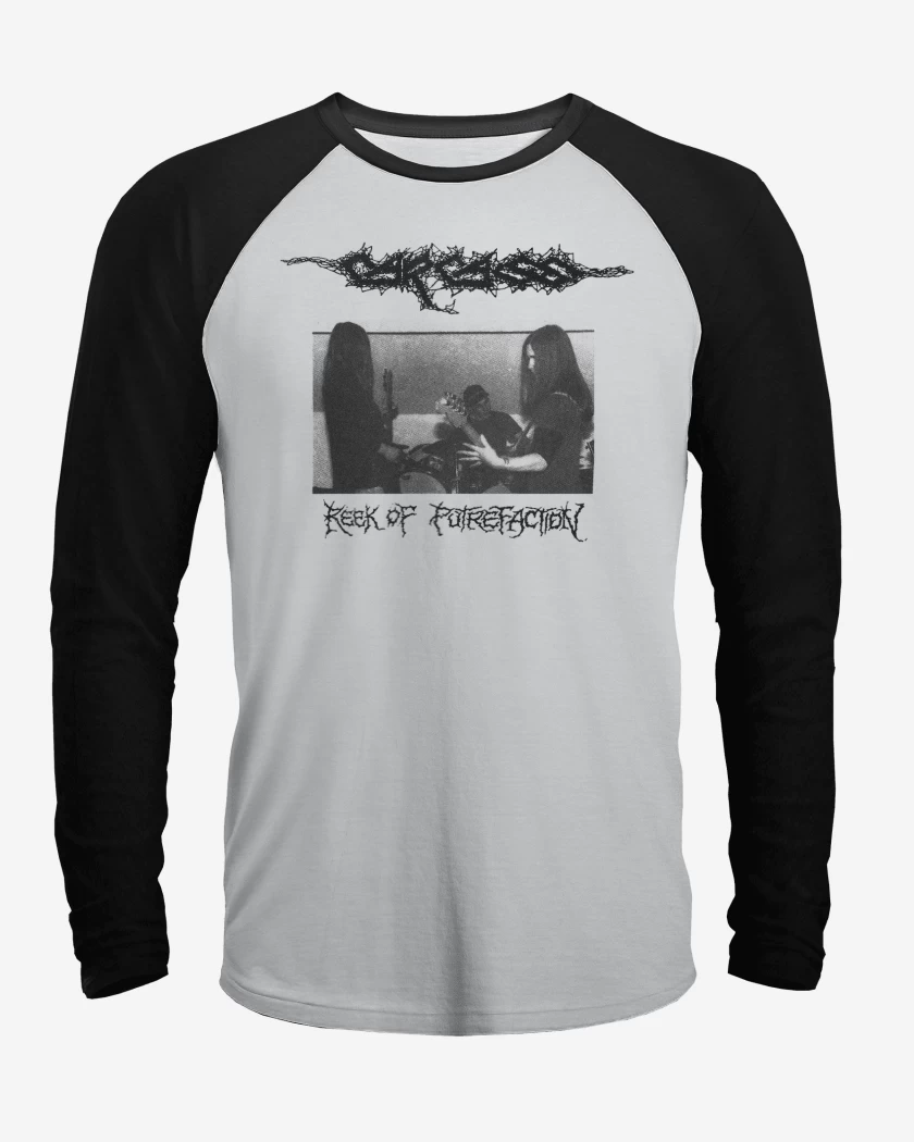 Polera Raglan Carcass Reek 
