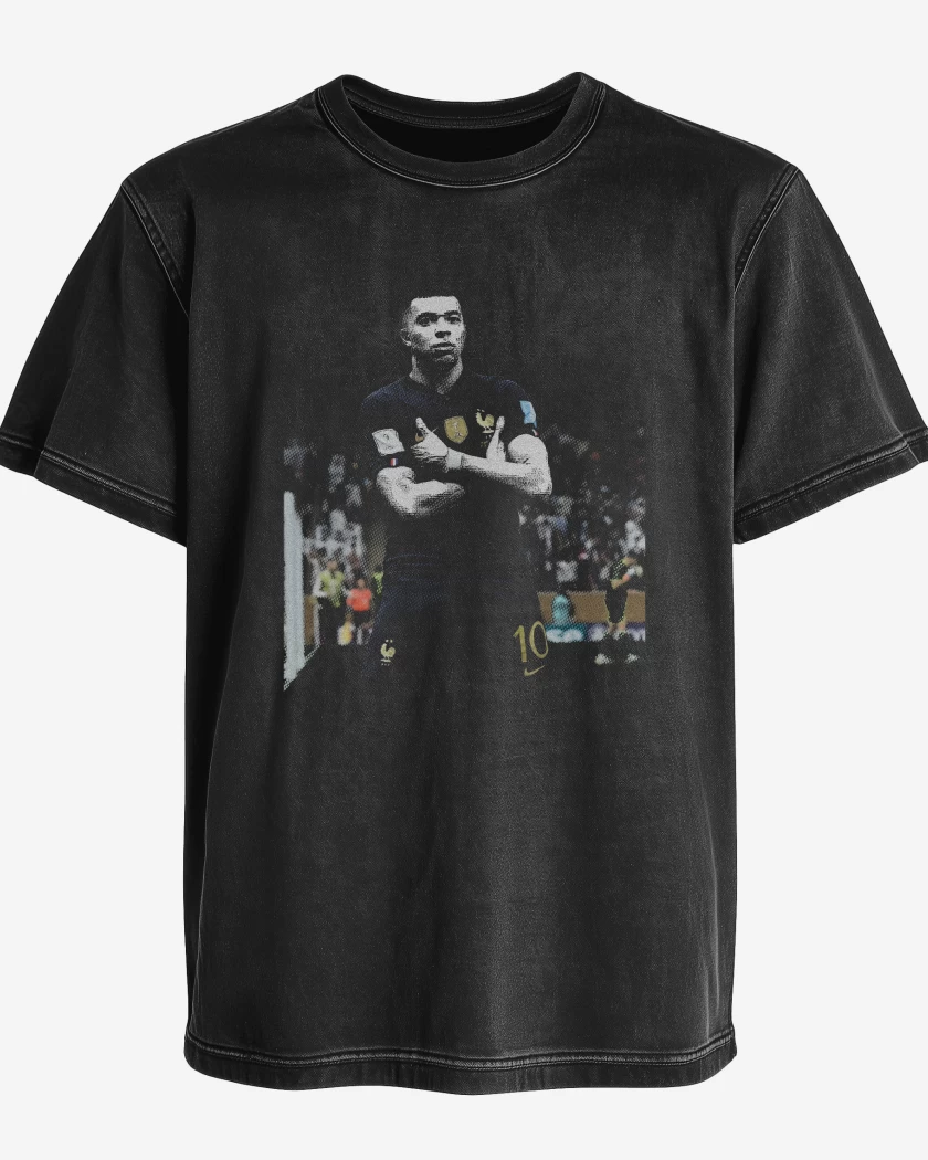 Polera desgastada  Kylian Mbappe