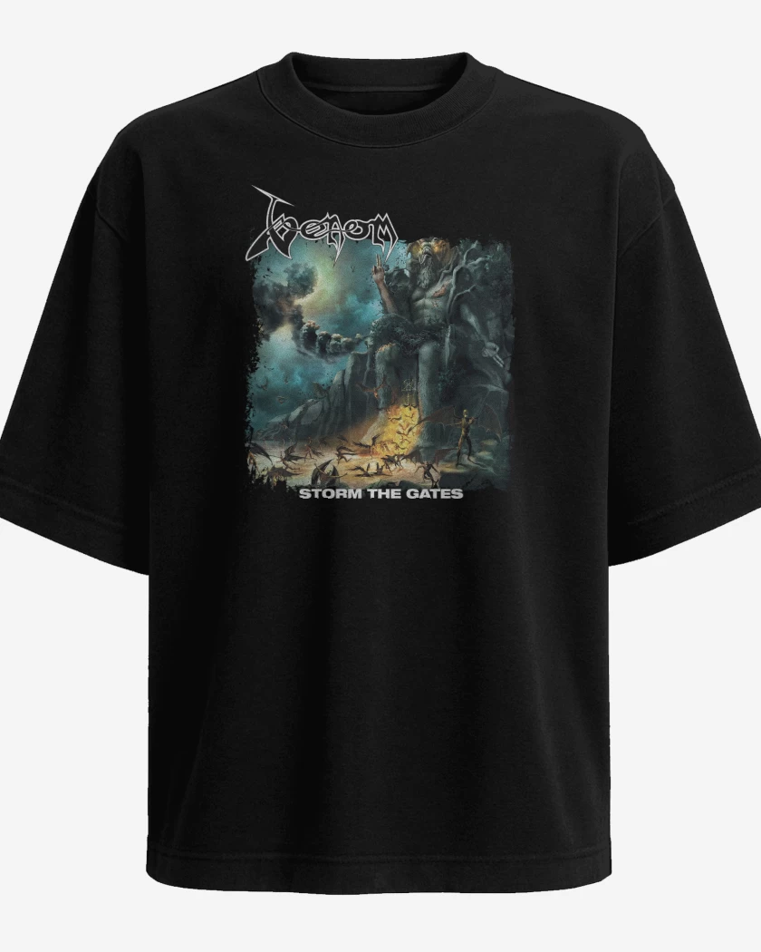 Polera Oversize Venom Storm the Gates