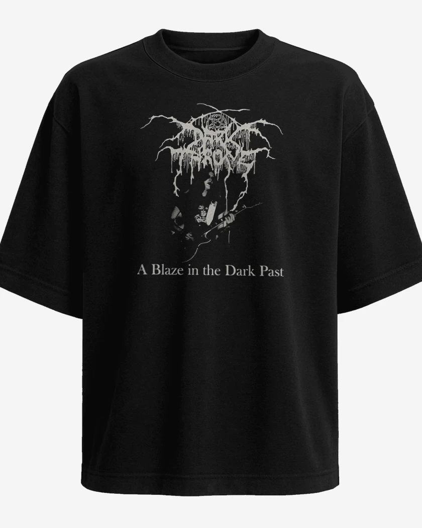 Polera Oversize Darkthrone A Blaze in the Dark Past