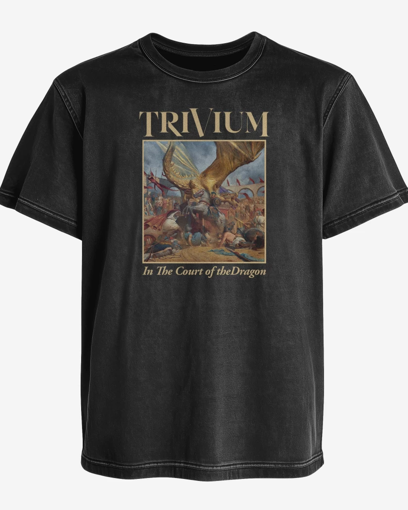 Polera desgastada Trivium In The Court of the Dragon