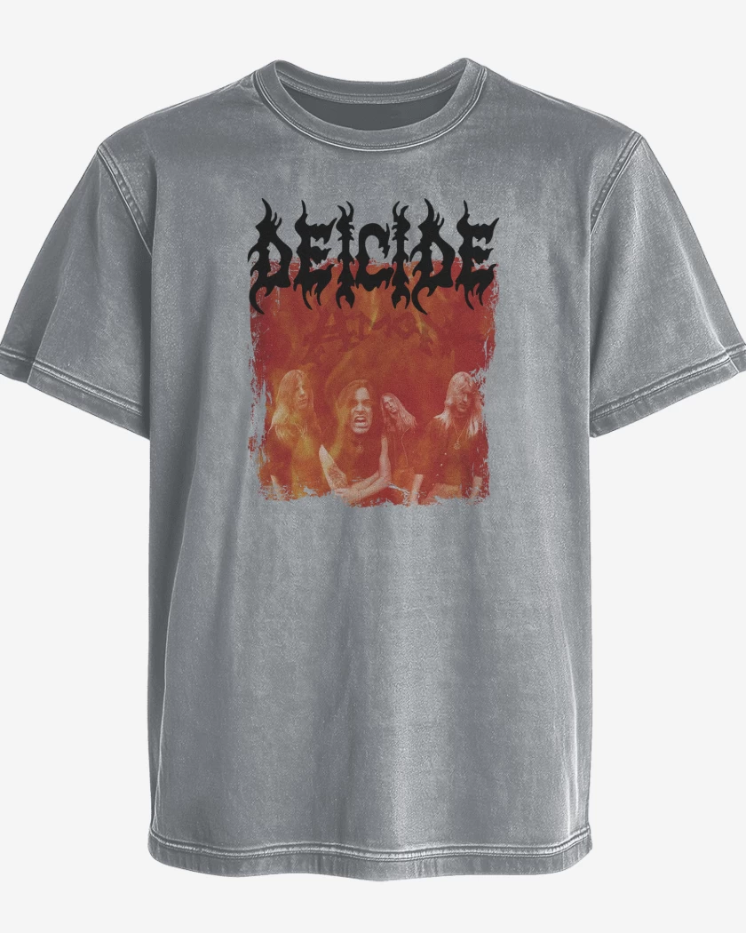 Polera desgastada Deicide Amon